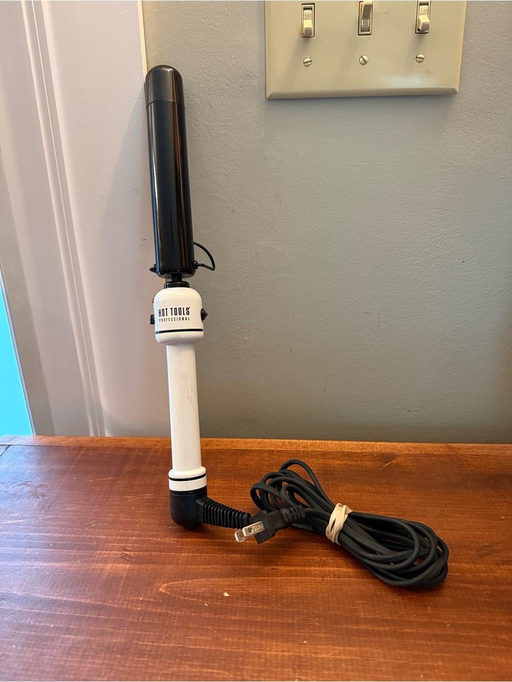 Hot Tools Professional 1" Curling Wand No Clamp Adjustable Heat 450°F